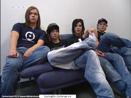 fan TOKIO HOTEL - sal!eu sunt lena .....sunt din baj...ID-u meu e - TOKIO HOTEL